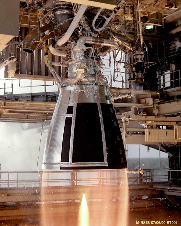 RS-68_rocket_engine_test